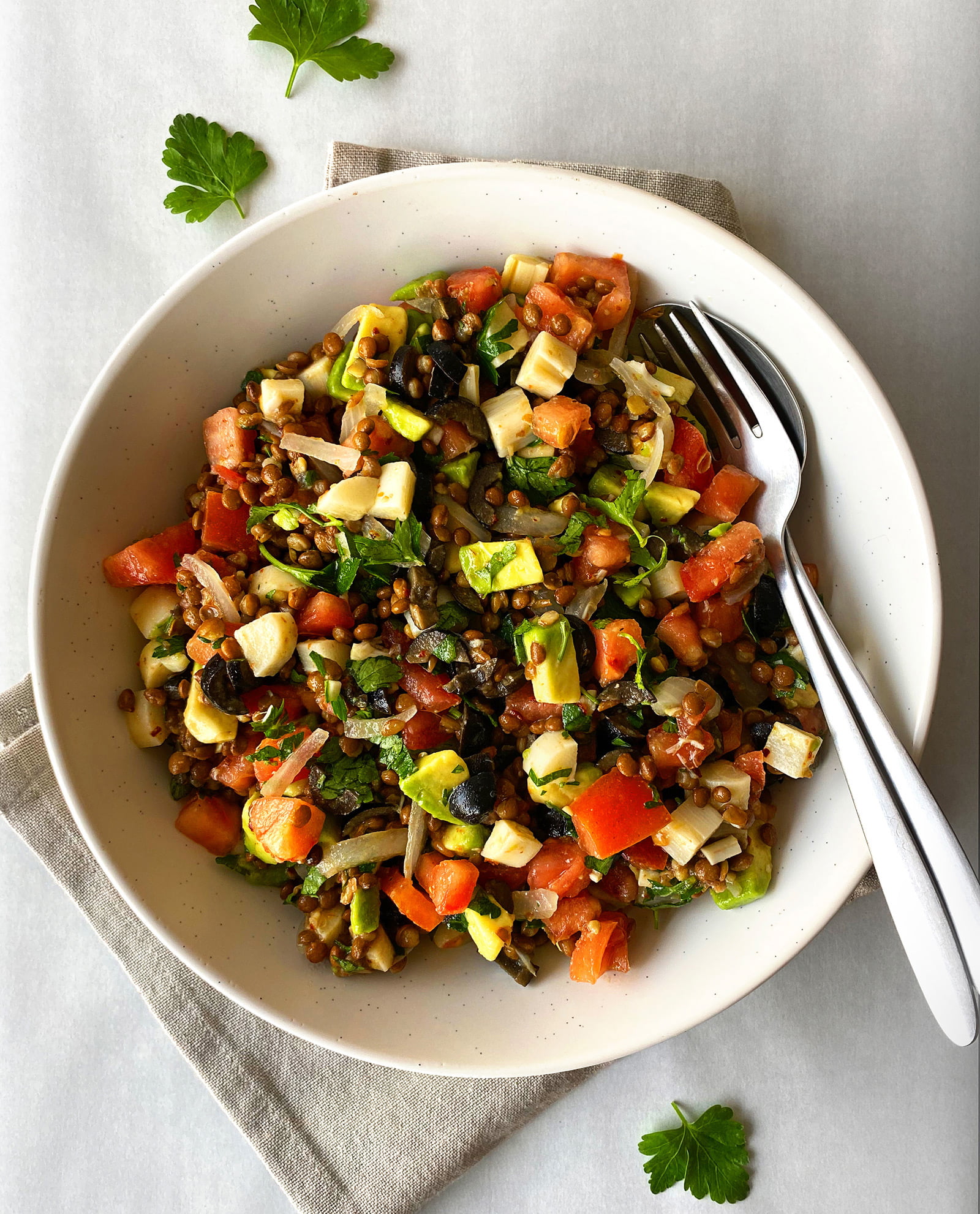 Lentil-salad-with-hearts-of-palm-and-olives